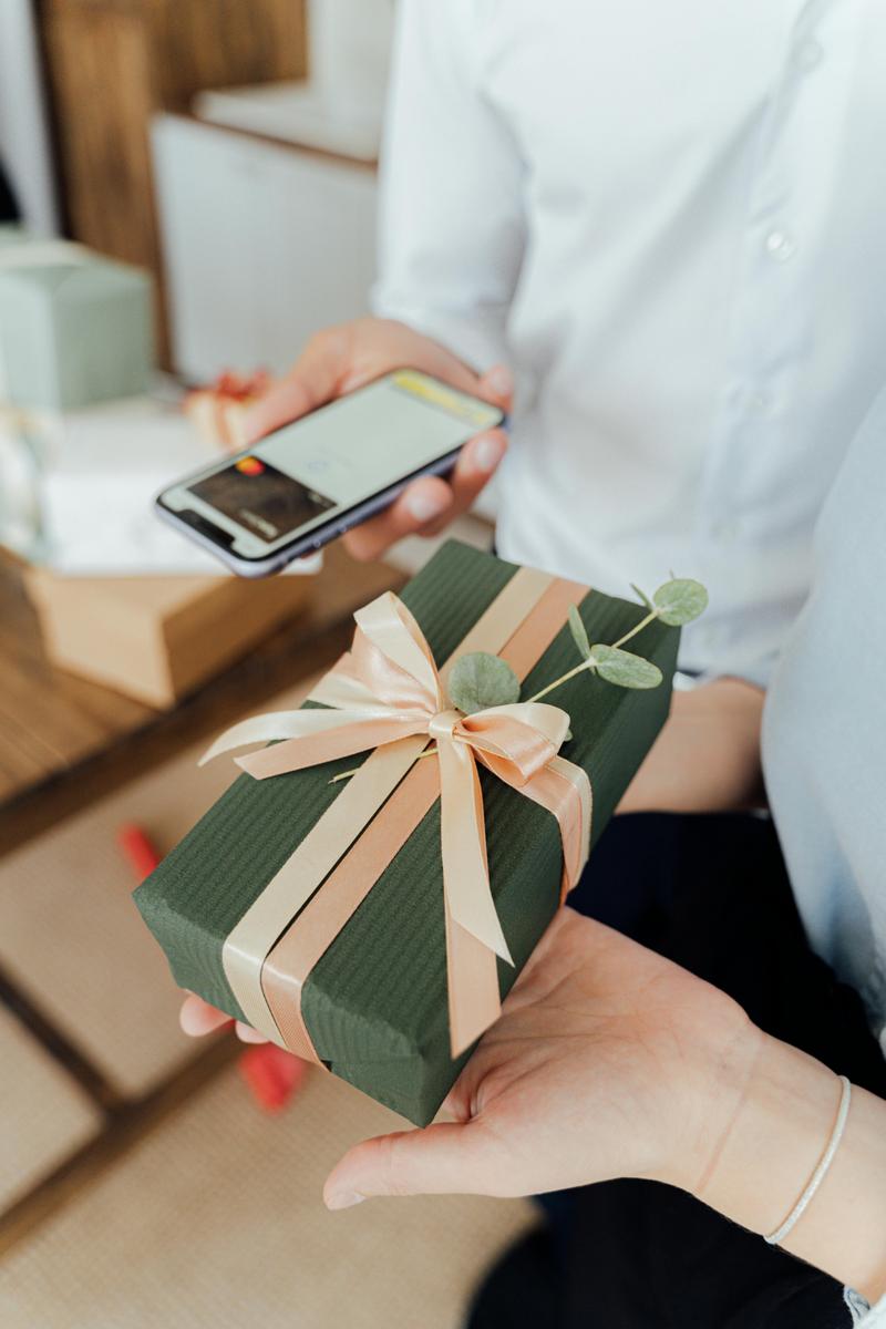 Giving present