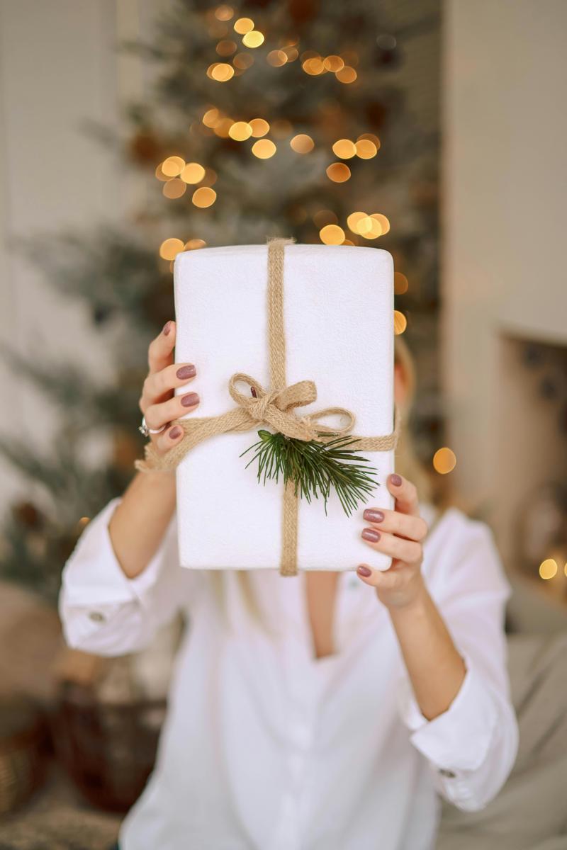 Woman gift-064cd71254a74b8ba543fd37945ceeb3.jpg Woman gift